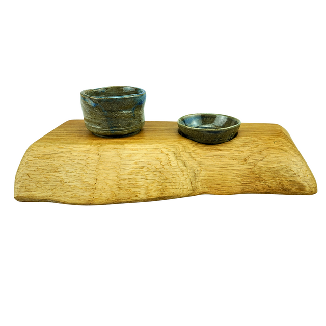 Light Oak Serving Board With Two Dipping Pots