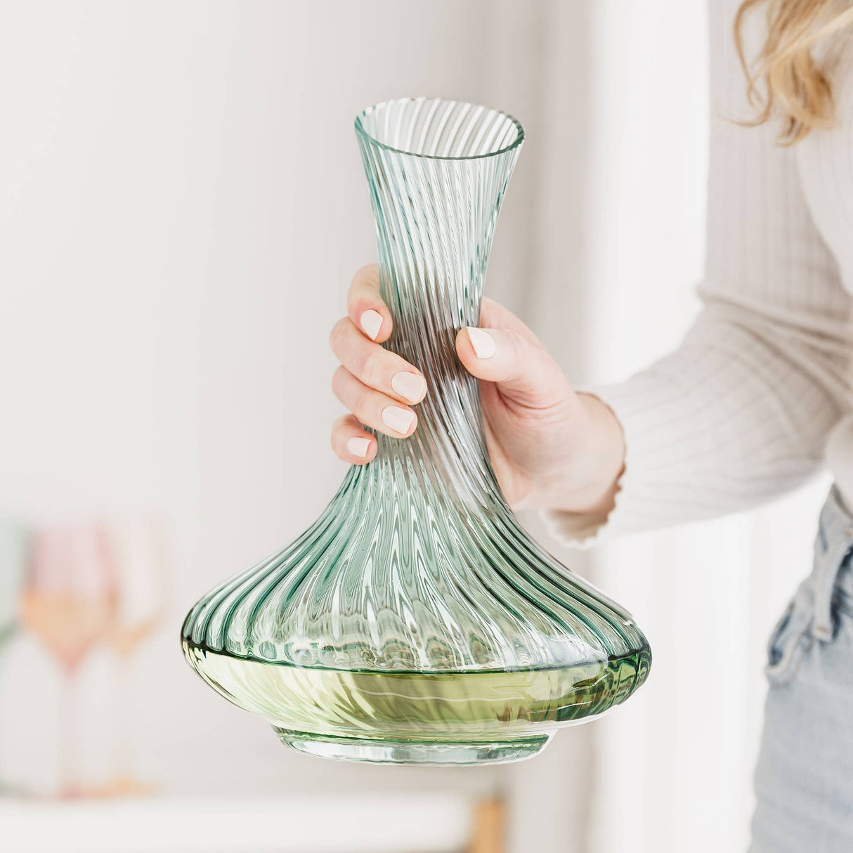 Twist Green Glass Wine Decanter – 1.8L Swirl Design