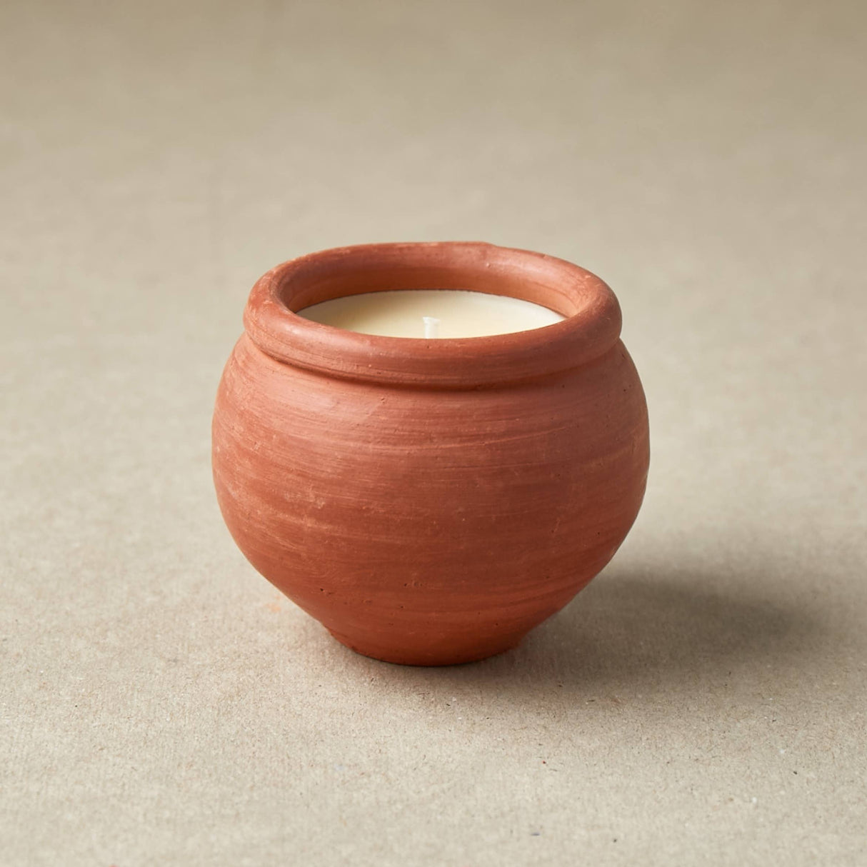 Handmade Beeswax Terracotta Candle – Karan Coconut Scented
