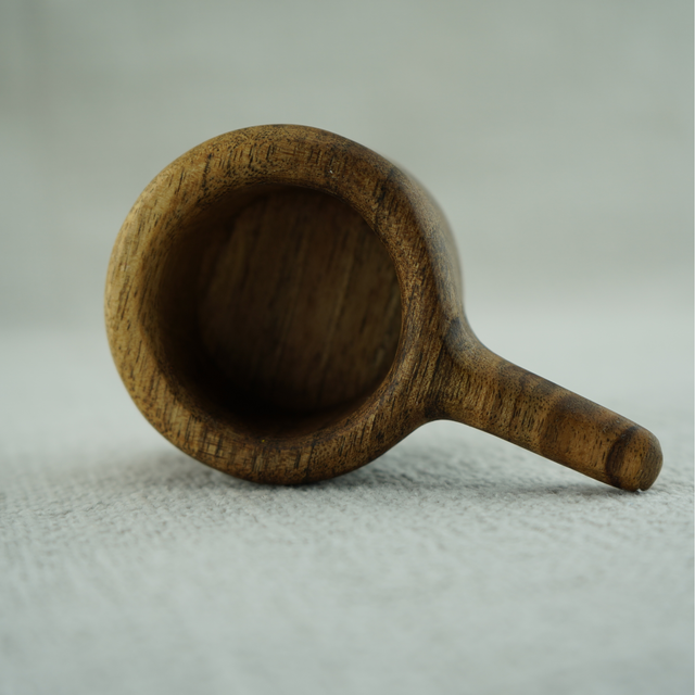 Little Walnut Pot 002