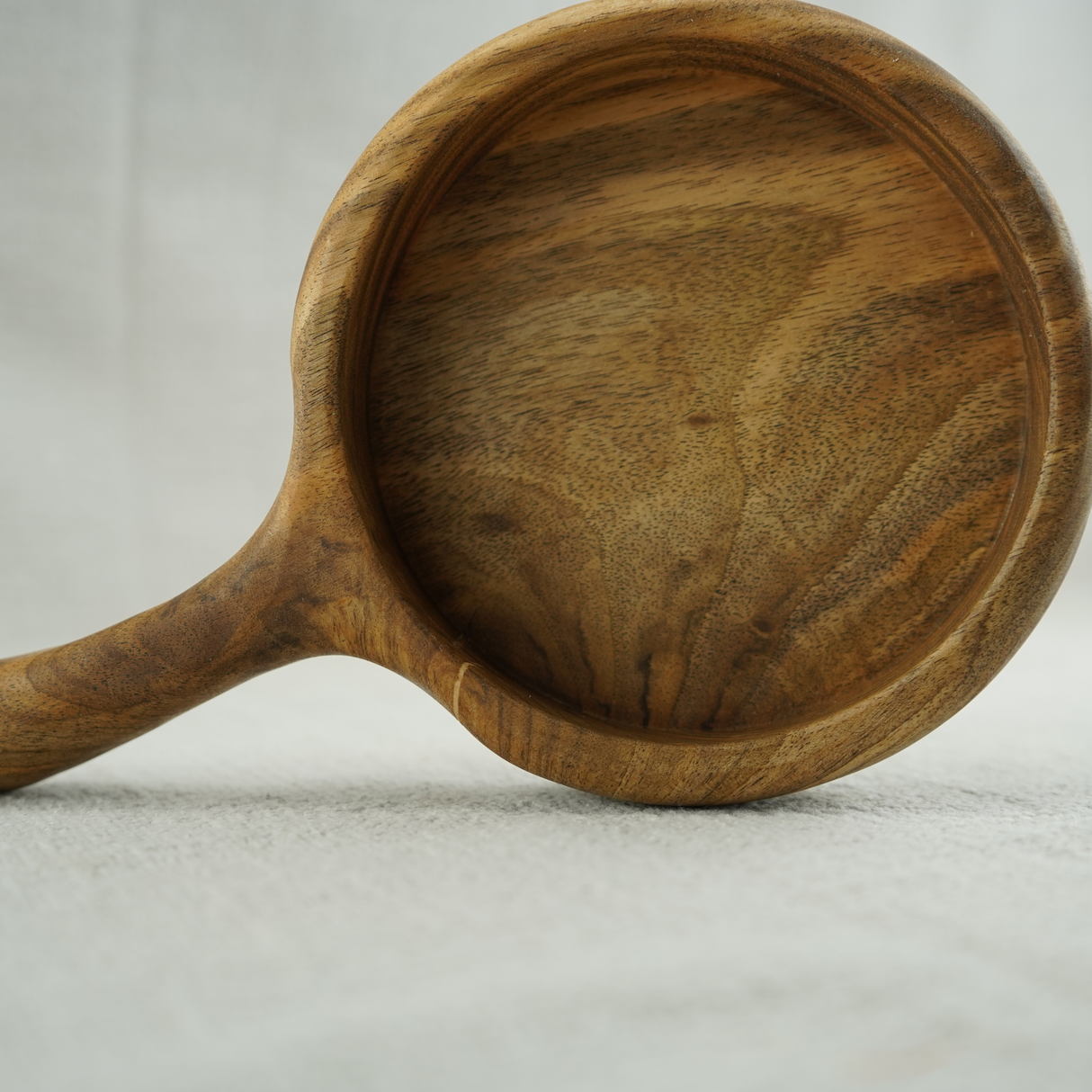 Small Walnut Serving Pan 001