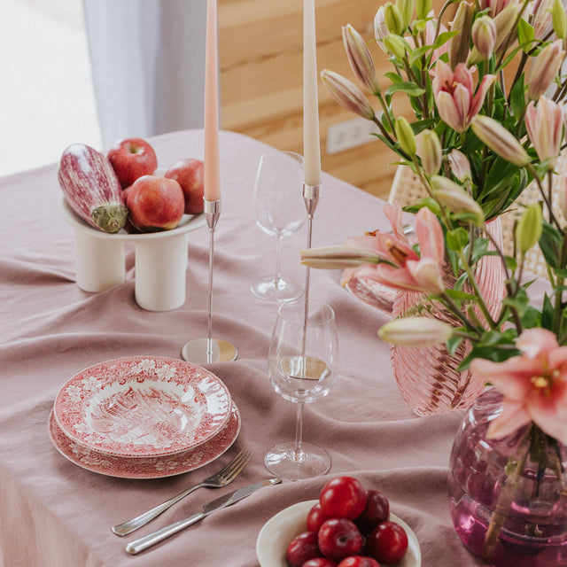Woodrose Stone-Washed Linen Tablecloth