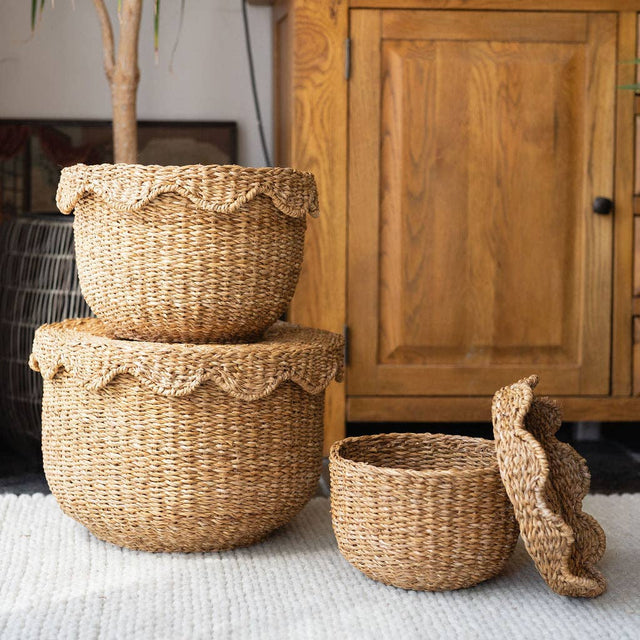Bangali Scalloped Lidded Seagrass Storage Baskets – Set of 3