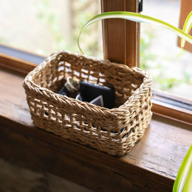 Dharla Handwoven Seagrass Storage Baskets – Set of 3