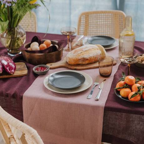 Woodrose Linen Table Runner