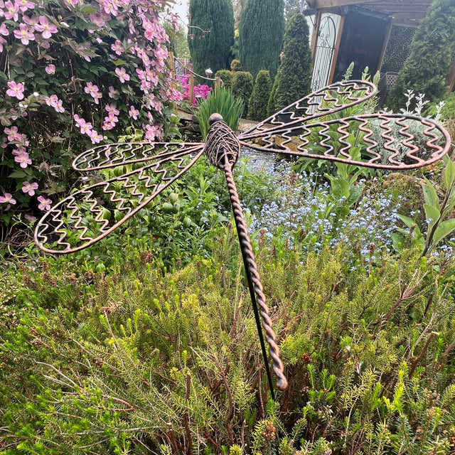 Pantala Metal Dragonfly Garden Stake Decoration