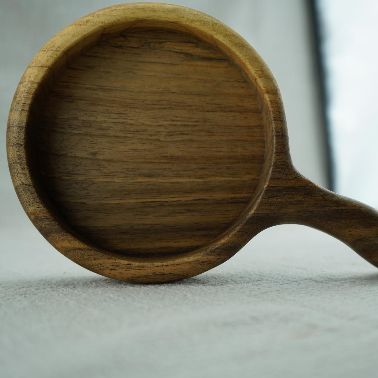 Small Walnut Serving Pan 002