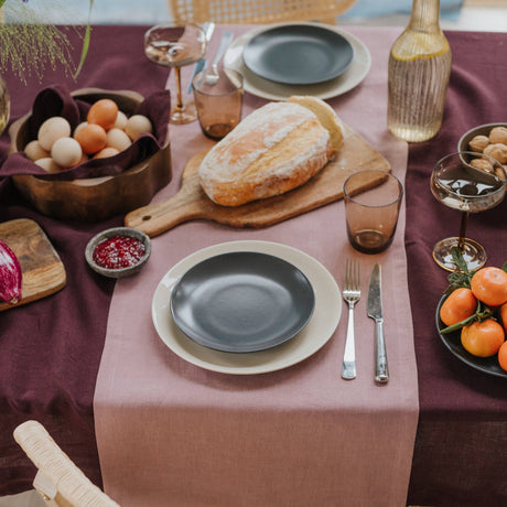 Woodrose Linen Table Runner