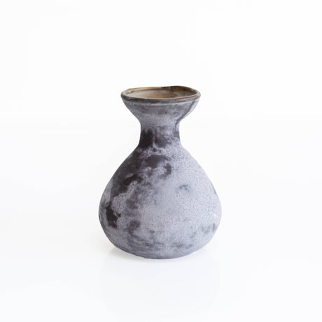 Addilyn Glass Bud Vase – Small Stone Smoked Decorative Vase