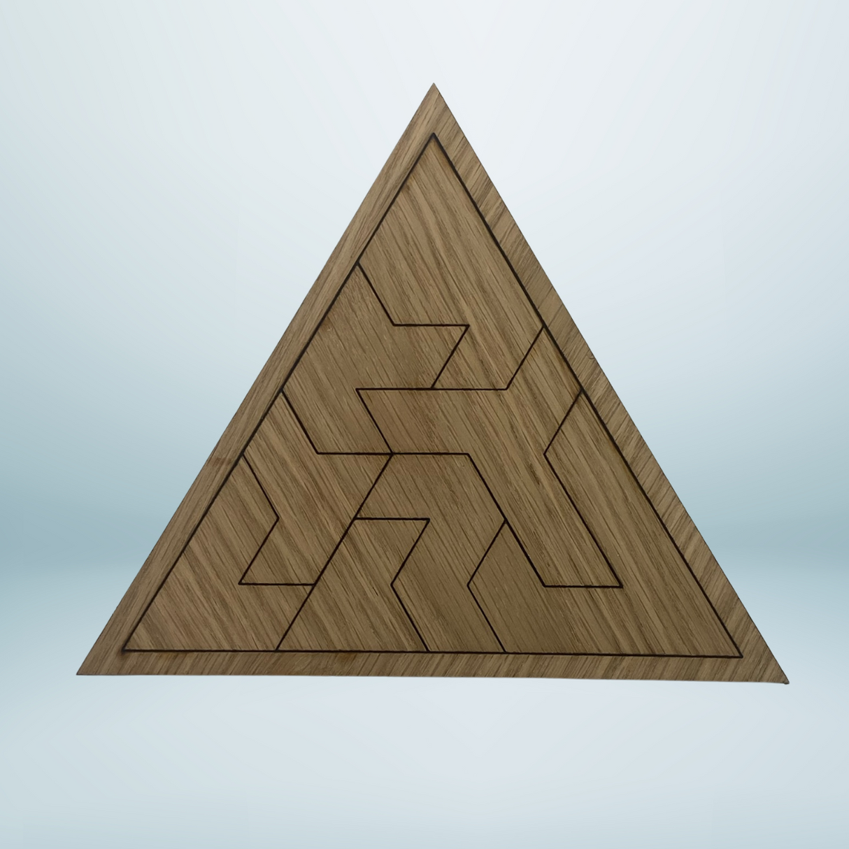 Tessellation-Herausforderungspuzzle: „Dreiecksausgabe“